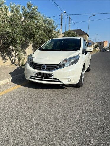 Nissan Note-4