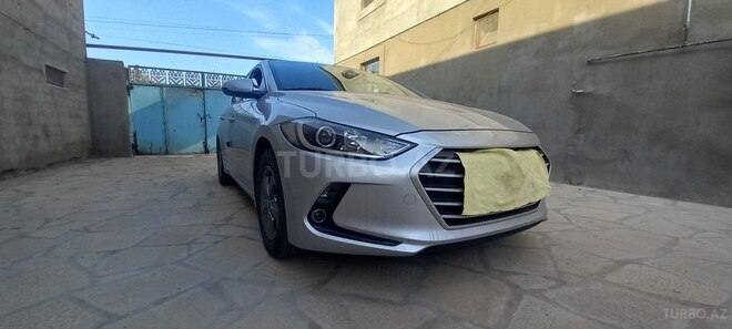 Hyundai Avante 2016, 163,400 km - 1.6 l - Bakı