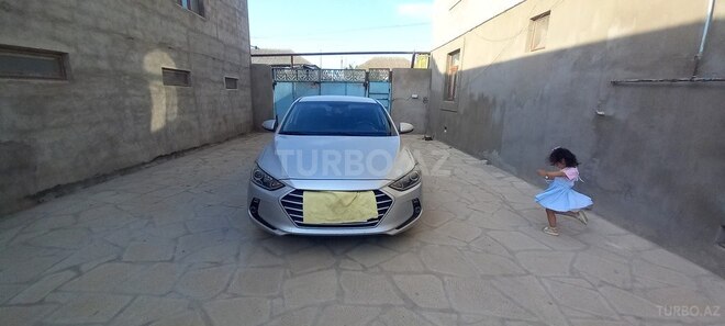 Hyundai Avante 2016, 163,400 km - 1.6 l - Bakı