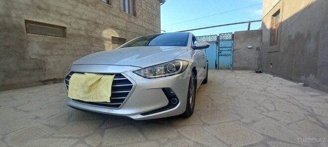 Hyundai Avante 2016, 163,400 km - 1.6 l - Bakı
