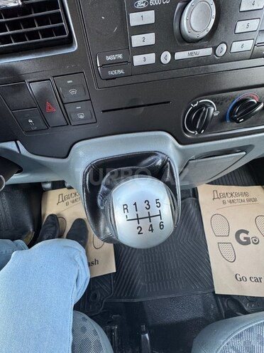 Ford Transit 2010, 294,000 km - 2.2 l - Quba