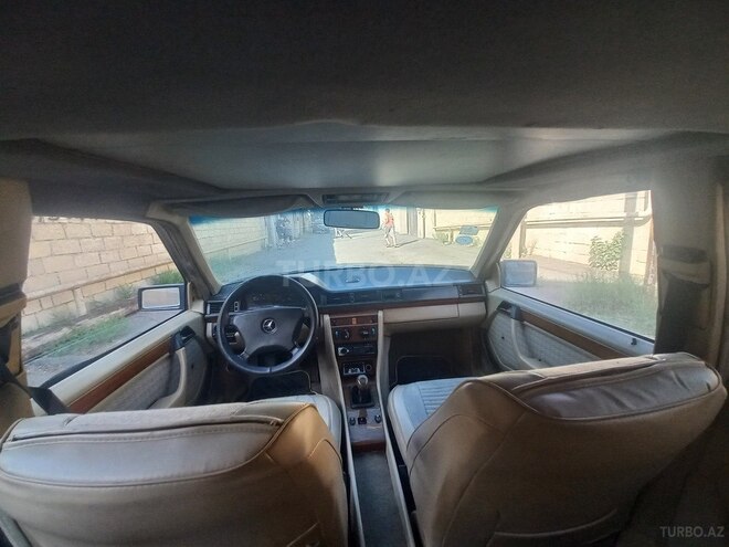 Mercedes E 200 d 1992, 525,000 km - 2.0 l - Bakı