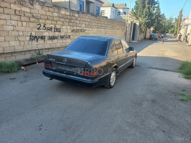 Mercedes E 200 d 1992, 525,000 km - 2.0 l - Bakı