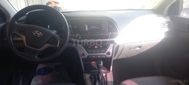 Hyundai Avante 2016, 163,400 km - 1.6 l - Bakı