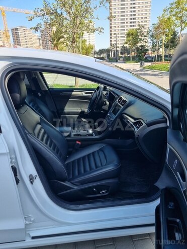 Ford Fusion (North America) 2019, 174,000 km - 2.0 л - Bakı