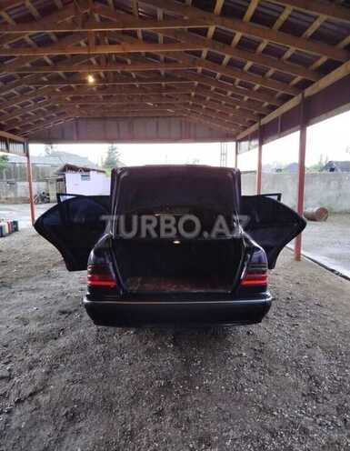 Mercedes E 220 d 2000, 346,419 km - 2.2 л - Lənkəran
