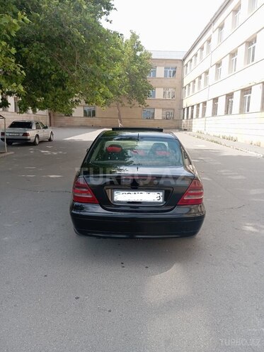 Mercedes C 220 d 2002, 420,000 km - 2.2 л - Bakı