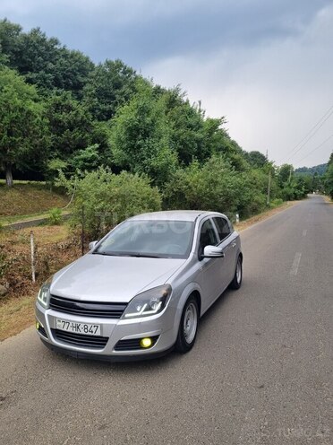 Opel Astra 2004, 322,000 km - 1.4 l - Lənkəran
