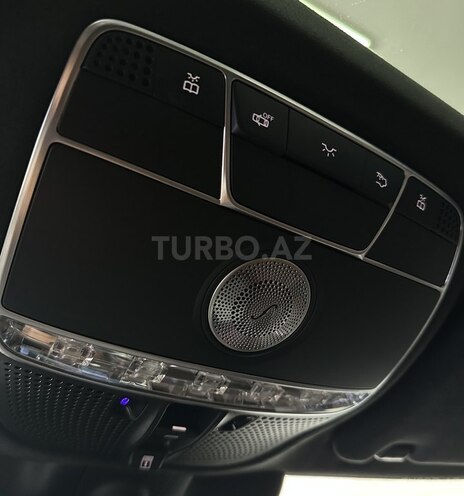 Mercedes S 63 AMG 4MATIC-10