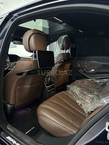 Mercedes S 63 AMG 4MATIC-26