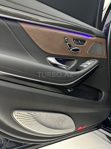 Mercedes S 63 AMG 4MATIC-27