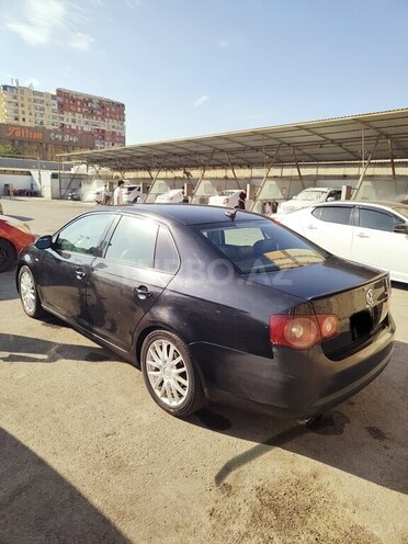 Volkswagen Jetta-6