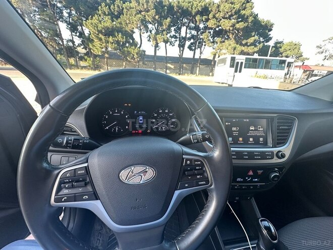 Hyundai Accent 2018, 160,000 km - 1.6 l - Bakı