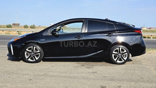 Toyota Prius 2021, 115,300 km - 1.8 l - Bakı