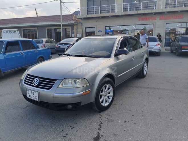 Volkswagen Passat 2004, 270,000 km - 1.8 l - Bakı