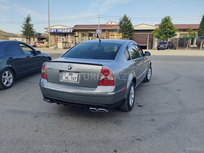 Volkswagen Passat 2004, 270,000 km - 1.8 l - Bakı