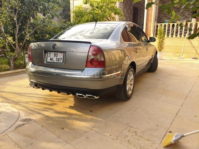 Volkswagen Passat 2004, 270,000 km - 1.8 l - Bakı