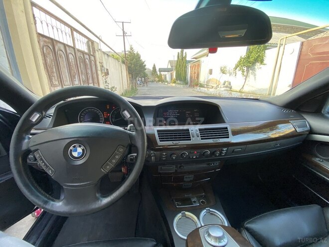 BMW 745-5