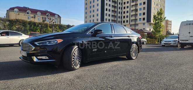 Ford Fusion (North America) 2018, 166,000 km - 2.0 l - Bakı