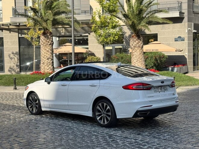 Ford Fusion (North America) 2019, 155,000 km - 2.0 л - Bakı