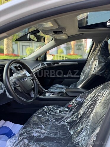 Ford Fusion (North America) 2019, 155,000 km - 2.0 л - Bakı