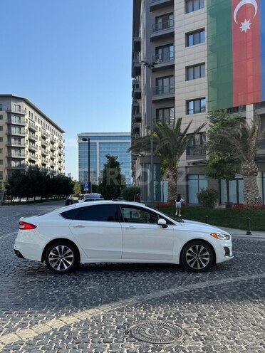 Ford Fusion (North America) 2019, 155,000 km - 2.0 л - Bakı