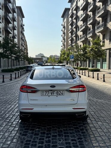 Ford Fusion (North America) 2019, 155,000 km - 2.0 л - Bakı