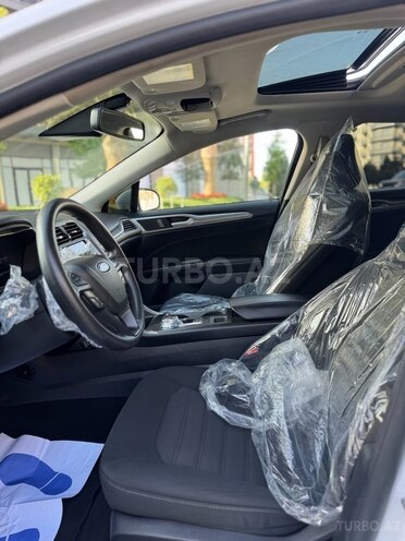 Ford Fusion (North America) 2019, 155,000 km - 2.0 л - Bakı