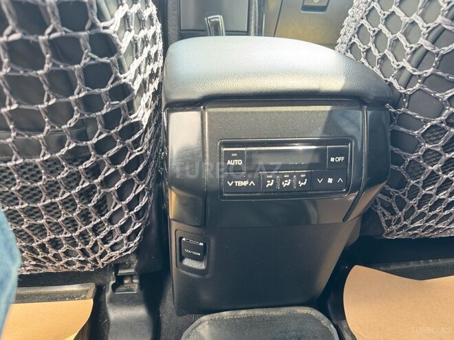 Toyota Land Cruiser Prado 2014, 80,883 km - 2.7 л - Bakı