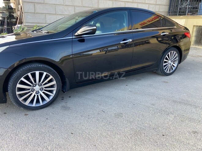 Hyundai Sonata-3