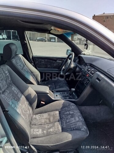 Mercedes E 230 1996, 240,000 km - 2.3 л - Bakı