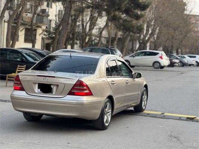 Mercedes C 240 2002, 340,000 km - 2.4 l - Bakı