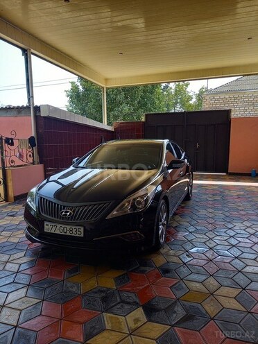 Hyundai Grandeur 2015, 200,000 km - 2.2 л - Qazax