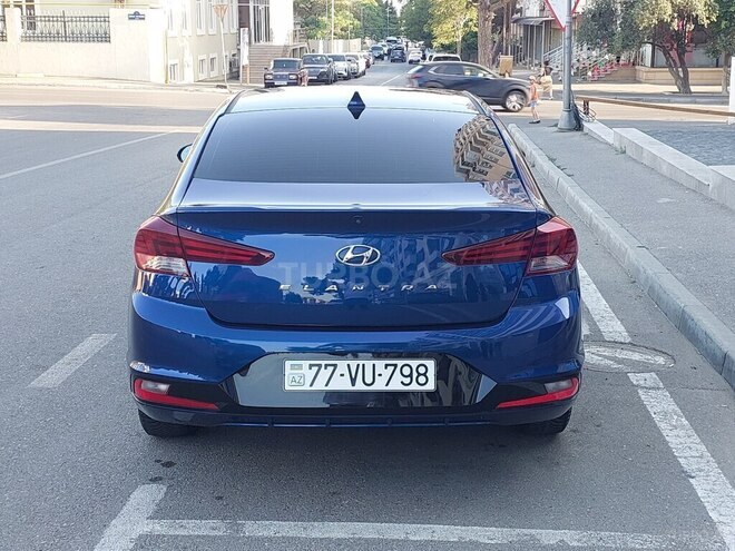 Hyundai Elantra 2019, 64,374 km - 2.0 л - Bakı