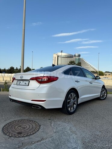 Hyundai Sonata-6