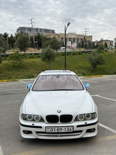 BMW 530 2001, 300,000 km - 3.0 l - Bakı