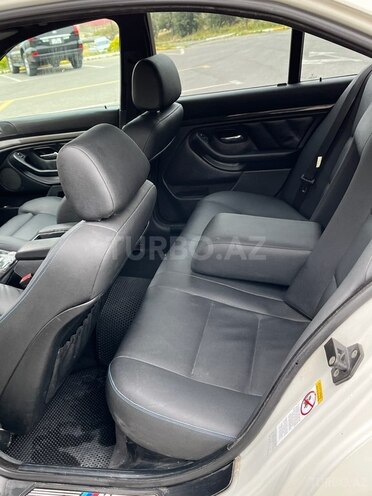 BMW 530 2001, 300,000 km - 3.0 l - Bakı