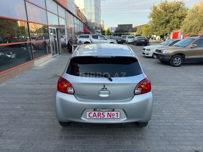 Mitsubishi Mirage-11