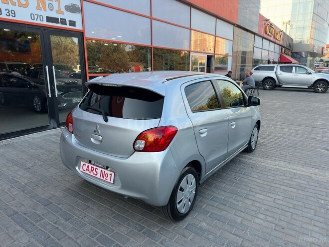 Mitsubishi Mirage-9