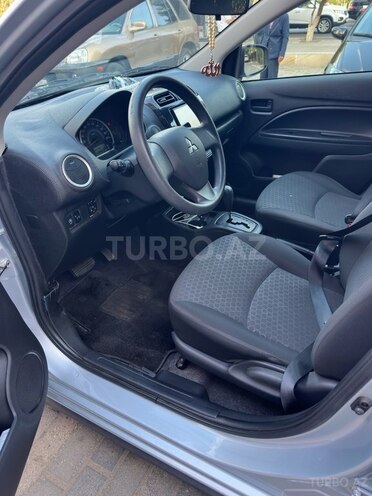 Mitsubishi Mirage-15