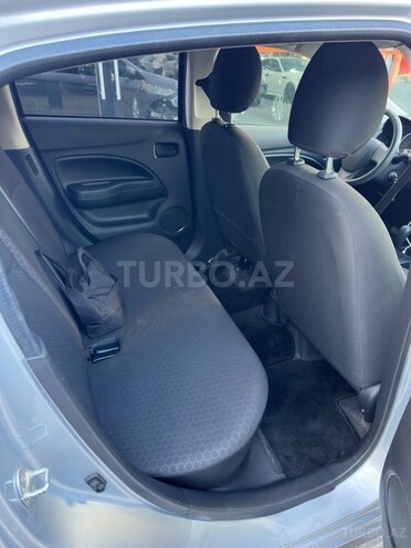 Mitsubishi Mirage-14