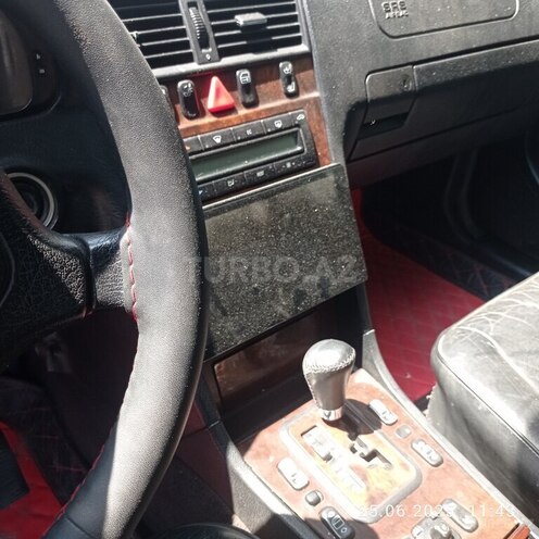 Mercedes C 240 1999, 300,000 km - 2.4 л - Ağdaş