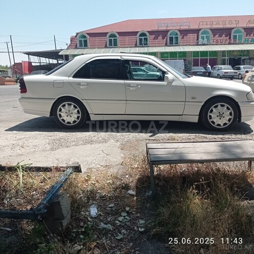Mercedes C 240 1999, 300,000 km - 2.4 л - Ağdaş