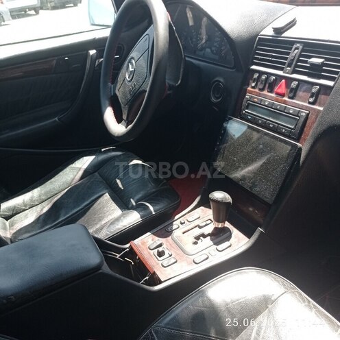 Mercedes C 240 1999, 300,000 km - 2.4 л - Ağdaş