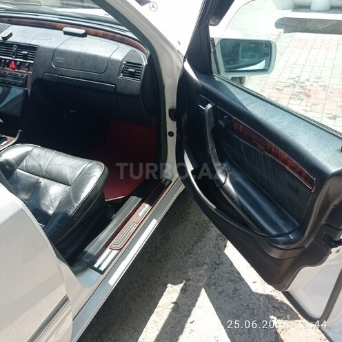 Mercedes C 240 1999, 300,000 km - 2.4 л - Ağdaş