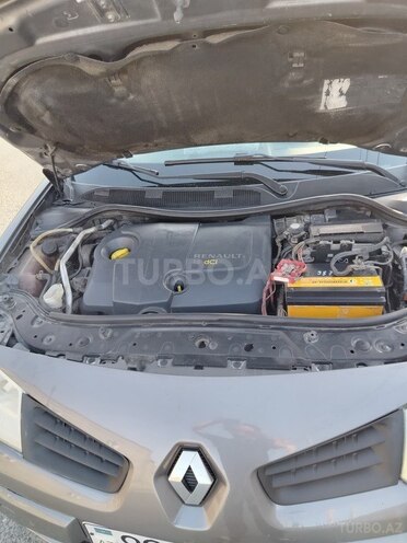 Renault Megane-5