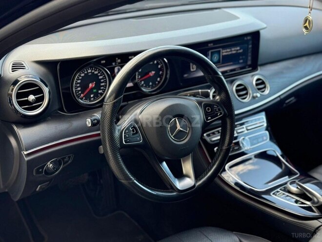 Mercedes E 300 2016, 200,000 km - 2.0 l - Sumqayıt