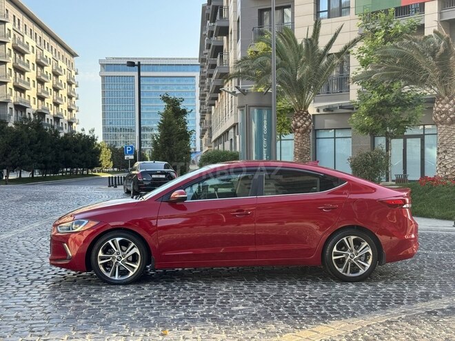 Hyundai Elantra 2018, 157,716 km - 2.0 л - Bakı