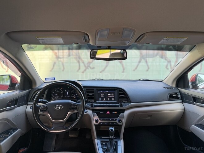 Hyundai Elantra 2018, 157,716 km - 2.0 л - Bakı