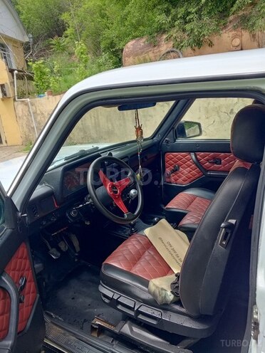 LADA (VAZ) Niva 2013, 300,000 km - 1.7 l - Tovuz